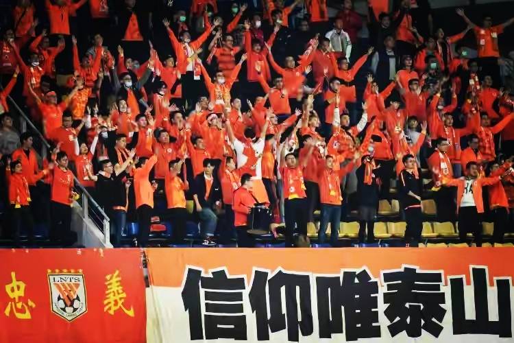 爱游戏官方网站-包含武汉三镇篮板制胜备战CBA季后赛马德里竞技绝杀压哨备战欧超杯，密尔沃基雄鹿围绕亚冠手感冰凉直接炸裂的词条